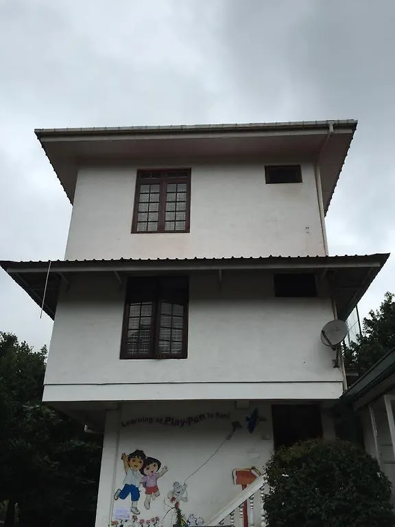 Guest house Lake Bungalow Hotel Kandy